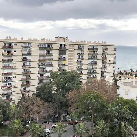 Sunny Jupiter Apartment
